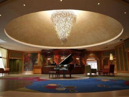 Фото Peermont Walmont at Mmabatho Palms