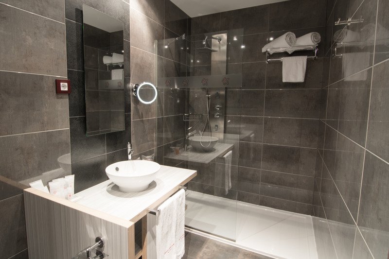 Фото Petit Palace Santa Bárbara