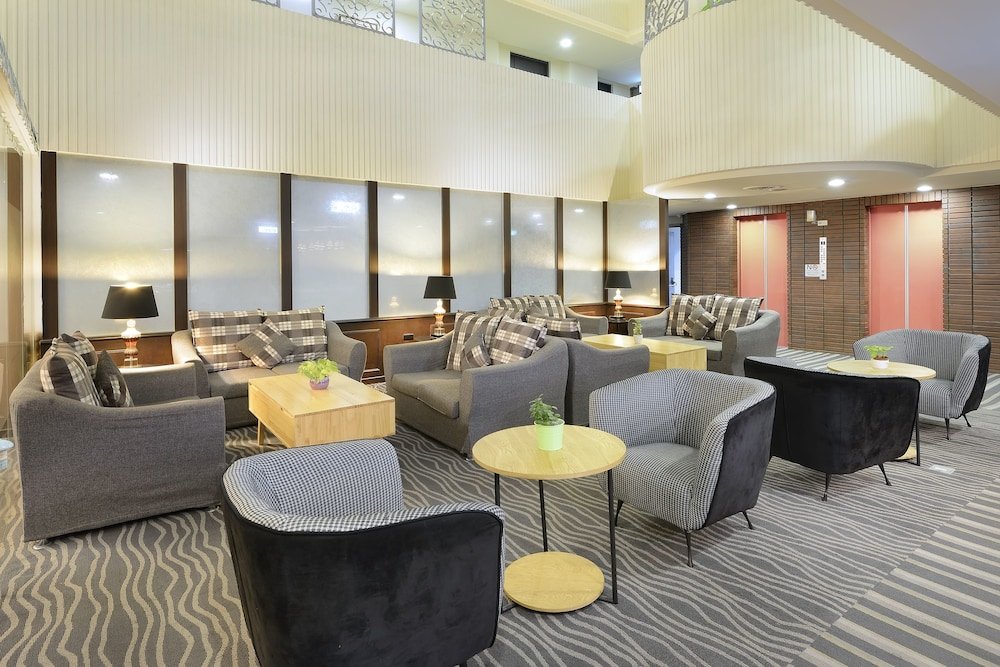 Фото Green Garden Apartments A