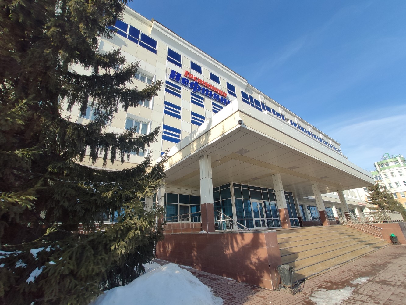 Фото Нефтяник