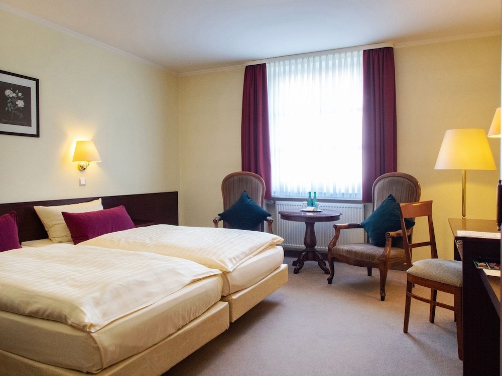 Фото Hotel Bürgerhof Wetzlar