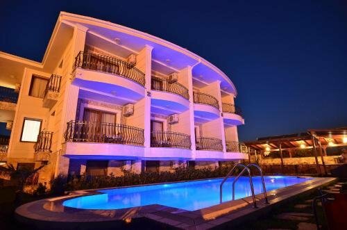 Cunda Paradise Otel