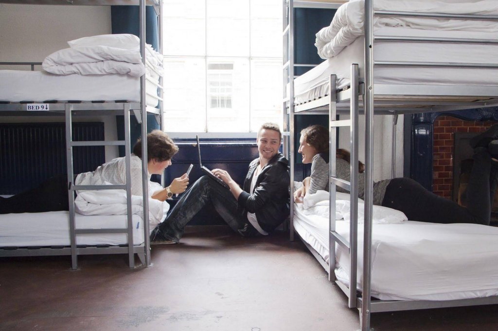 Фото PubLove The Steam Engine Hostel