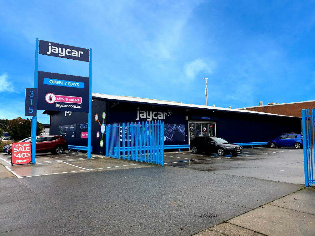 Electronics store Jaycar Electronics, Melbourne, photo