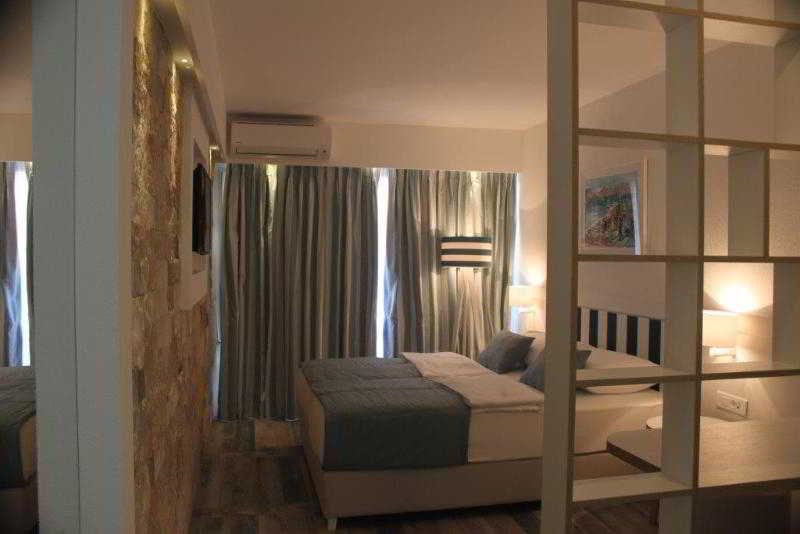 Фото Hotel Castellastva