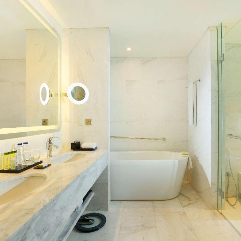 Фото DoubleTree by Hilton Hotel Jakarta - Diponegoro