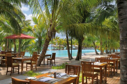 Гостиница Dinarobin Beachcomber Golf Resort & SPA
