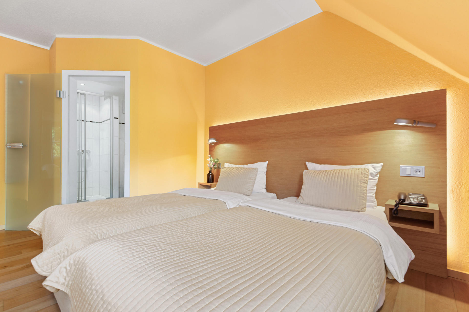 Фото Hotel Rosengarten am Park