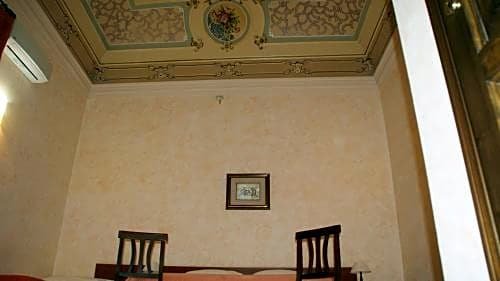 Фото Hotel Gresi