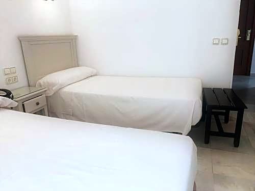 Фото Hotel Doña Blanca