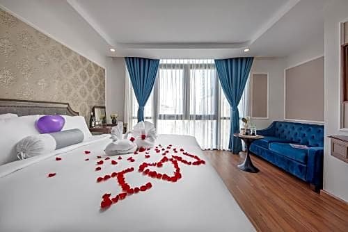 Фото Halina Hotel And Apartment 