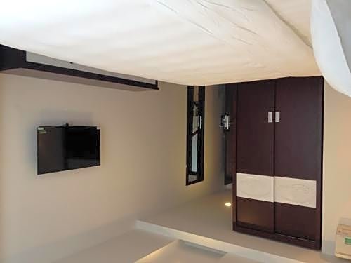 Фото Skyline Hanoi Hotel