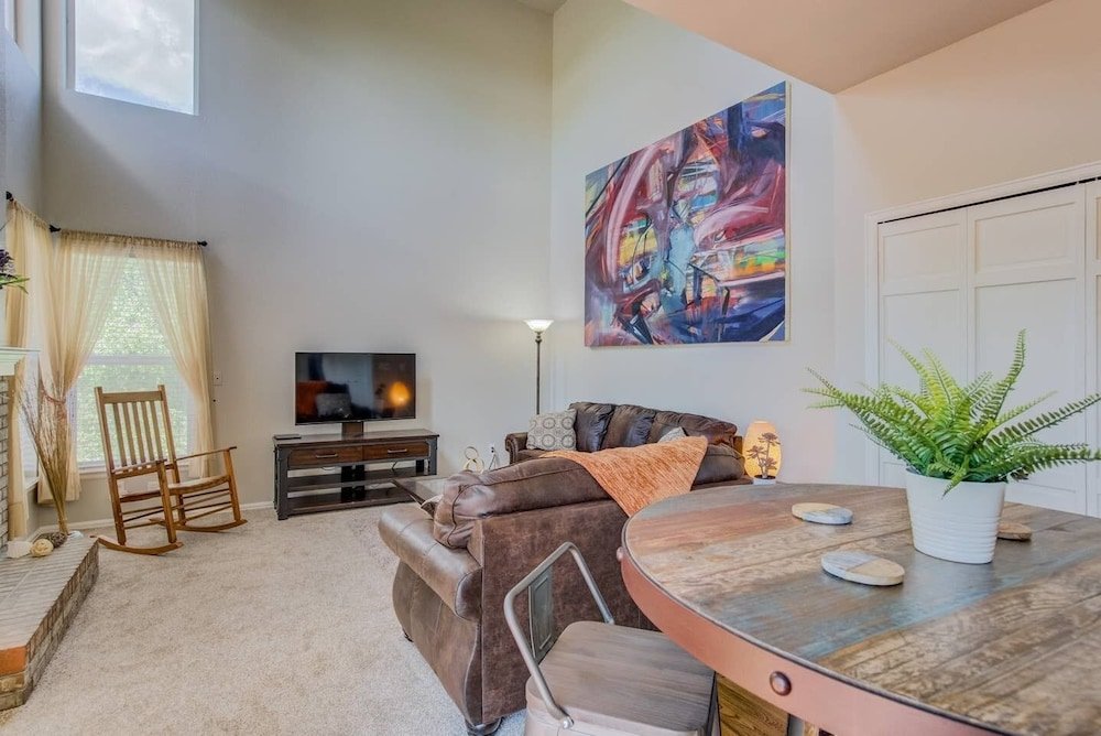 Фото 4br Af Academyw/hot Tub & Firepit