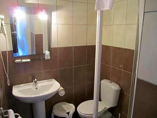 Фото Madame Mere