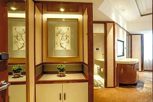 Фото Shaoxing Xianheng Grand Hotel