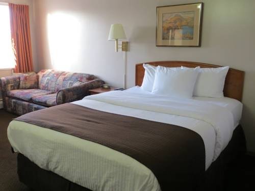 Фото Riviera Motor Inn