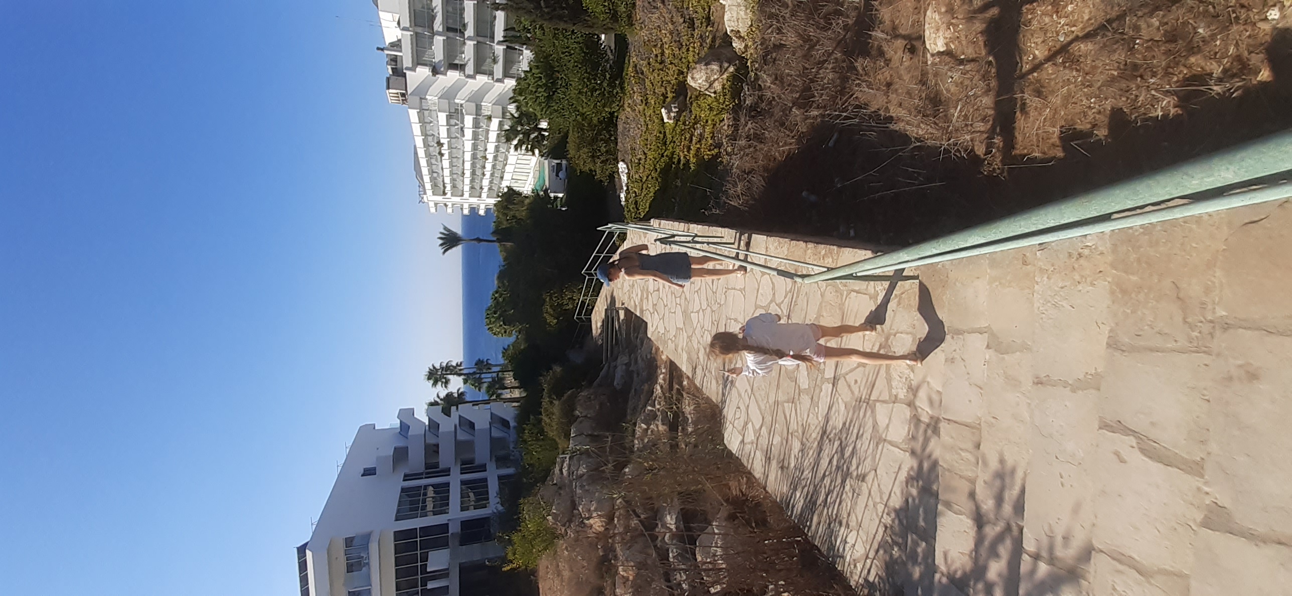 Фото Tofinis Hotel