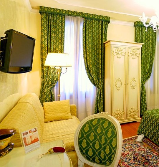 Фото Hotel San Luca