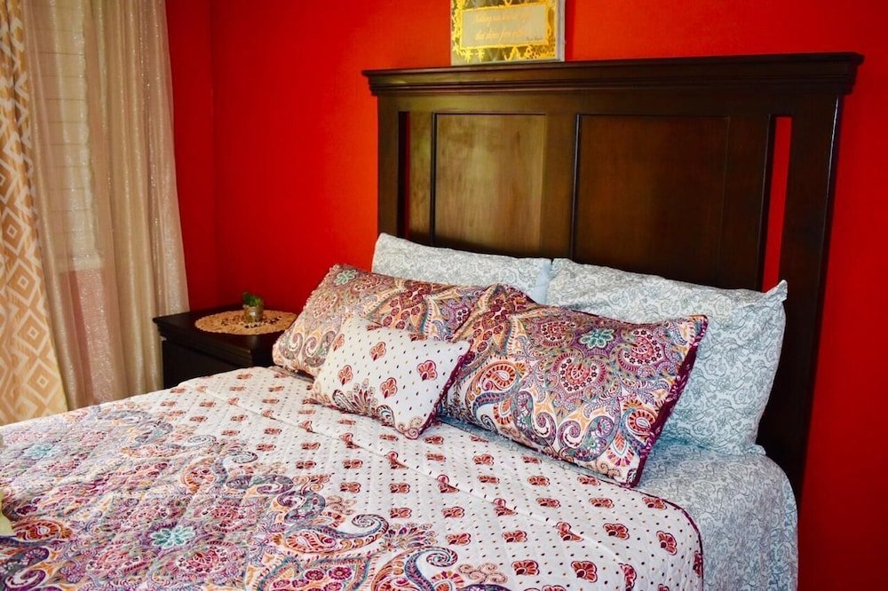 Фото New Kingston Guest Apartment IV