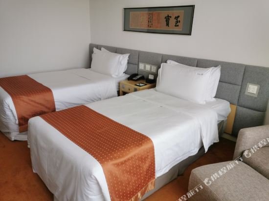 Фото Holiday Inn Beijing Temple of Heaven