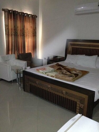 Гостиница Hotel Residence Inn в Мултане