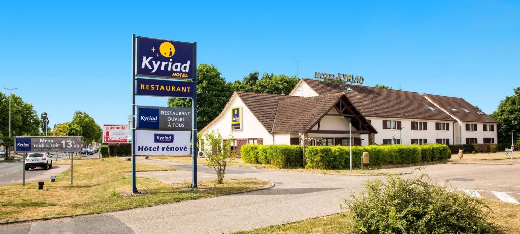 Фото отеля 1