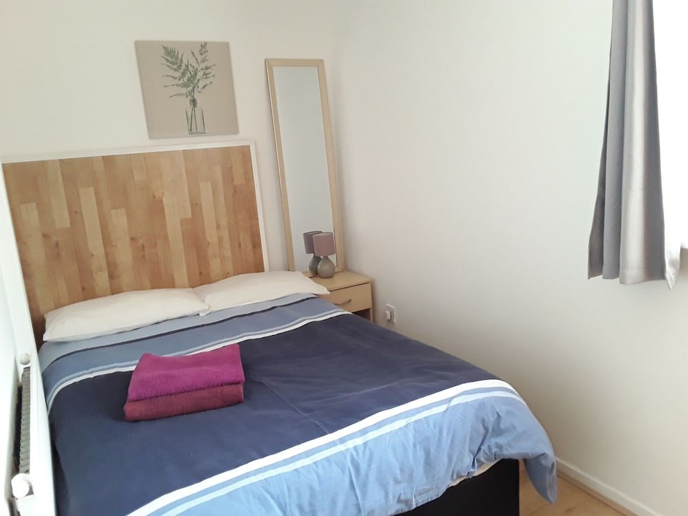 Фото Short Term Rental 4 Bedroom House