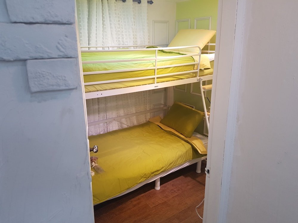 Фото Kimchee Hongdae Guesthouse - Hostel