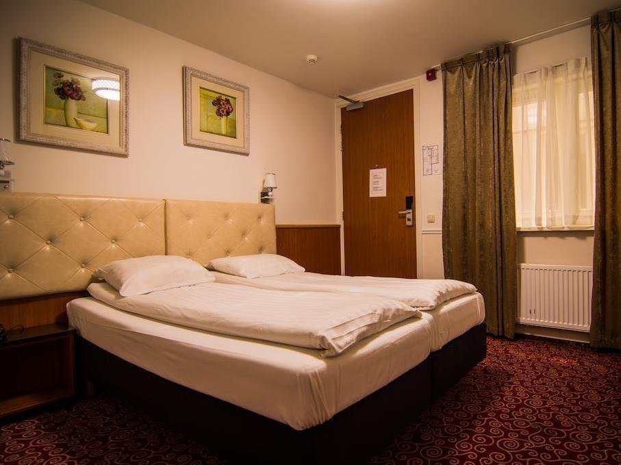 Фото Amsterdam Downtown Hotel