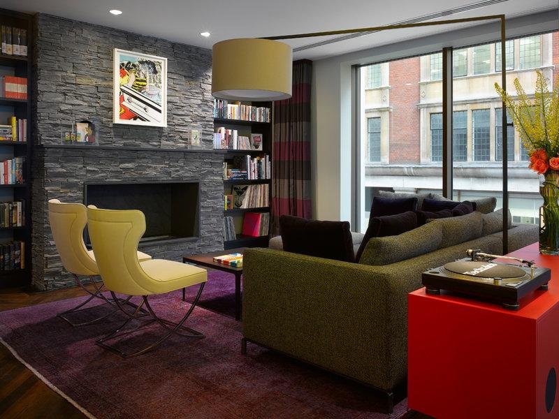 Фото South Place Hotel