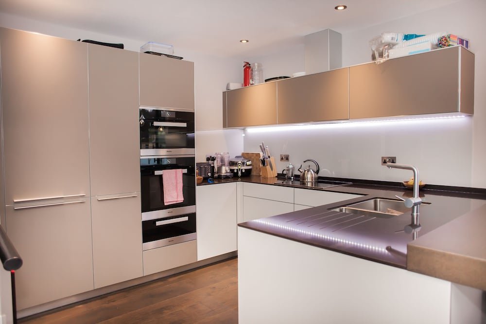 Фото Henge House, Penthouse Apartment