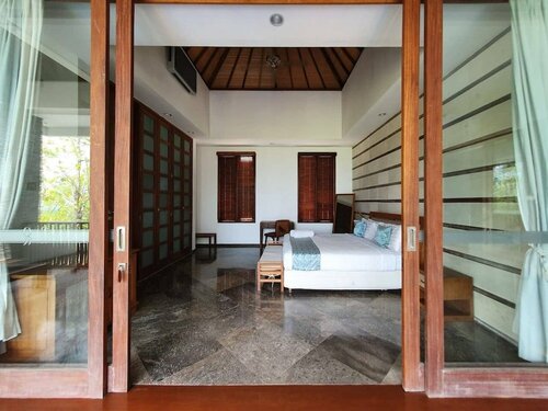 Гостиница Balconies Villa Bali