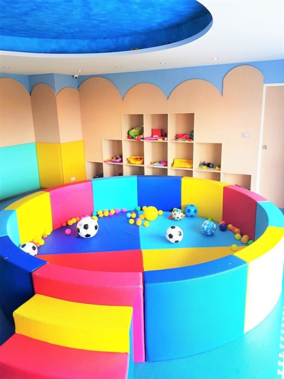 Фото Grande Caribbean Hotel Resort Pattaya