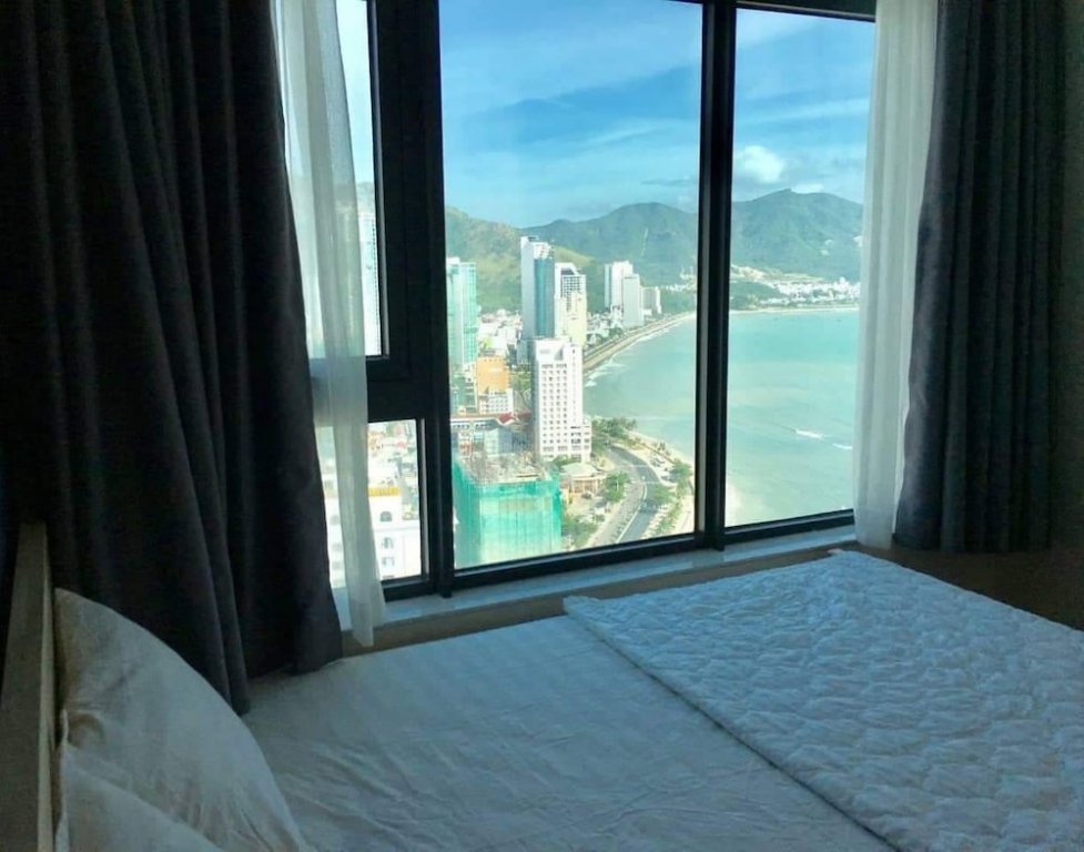 Фото Hqh Sea View Apartment