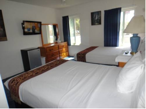 Фото Rest Haven Motel