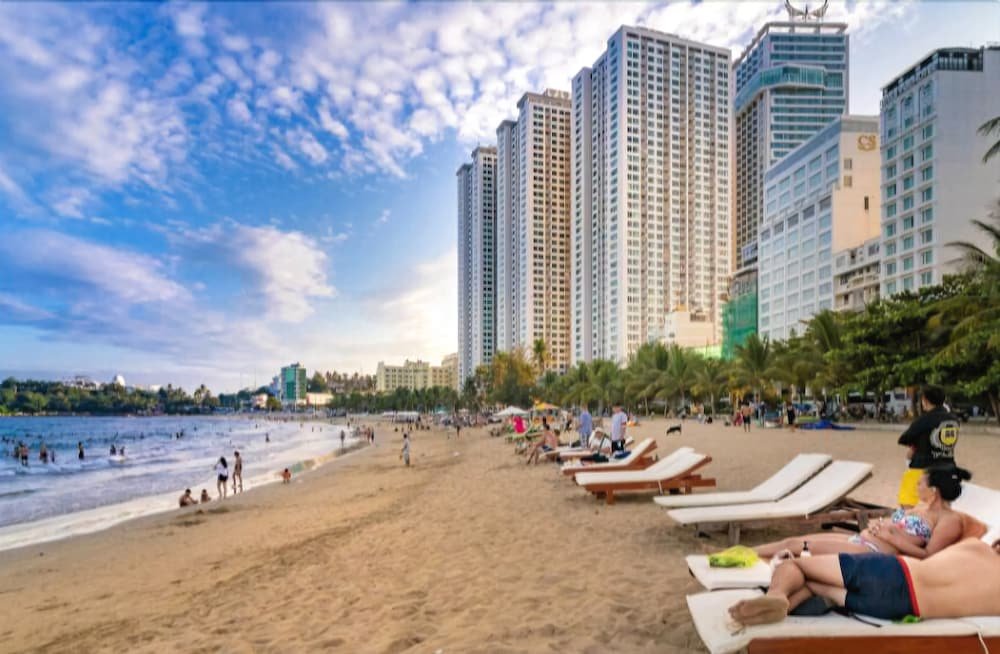 Фото Hqh Sea View Apartment