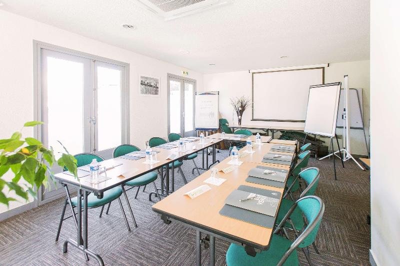 Фото Campanile Vichy - Bellerive Sur Allier