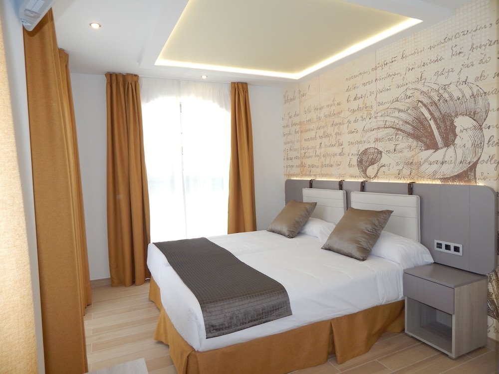 Фото Hostal Doña Carmen