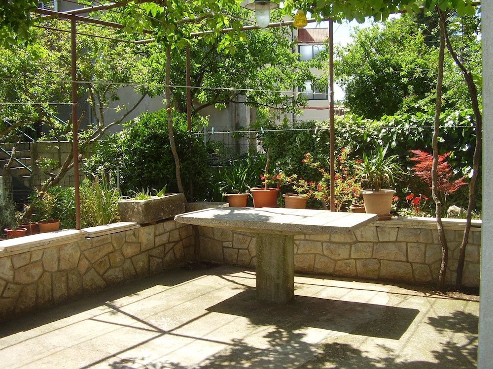 Фото Apartments Pharos & Hector