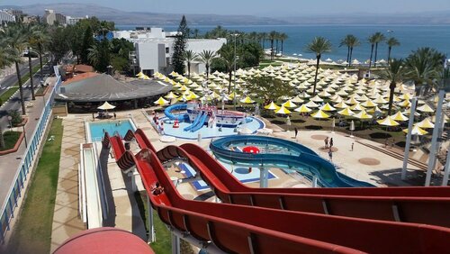 Гостиница Gai Beach Resort SPA Hotel в Тверии