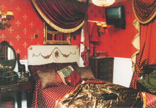 Фото The Pavilion Hotel