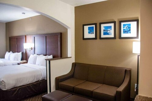 Гостиница Comfort Suites Ogden Conference Center в Огдене