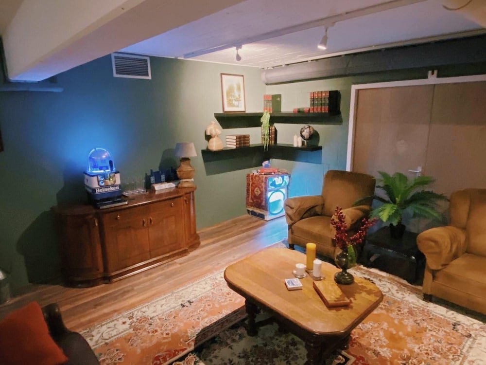 Фото Outside Inn