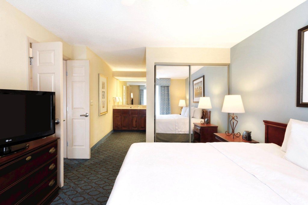Фото Homewood Suites by Hilton Nashville Airport