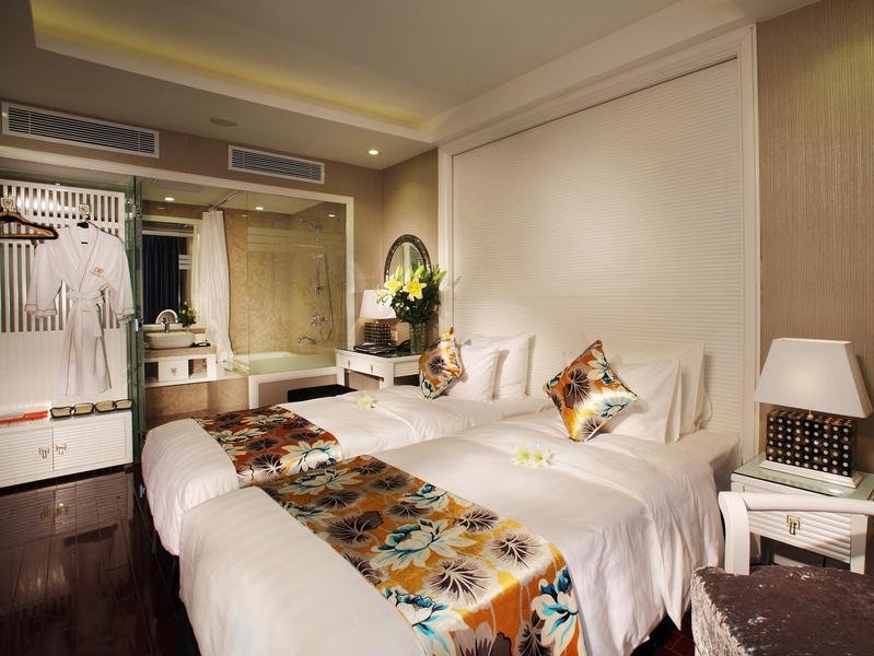 Фото Golden Silk Boutique Hotel