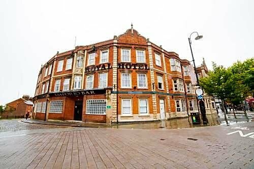 Hotel Royal Hotel Kettering, England, photo