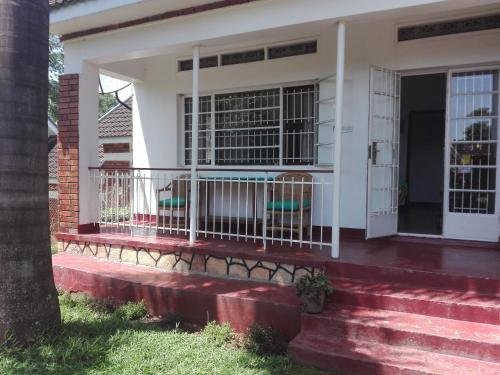 Фото Sunbird Backpackers