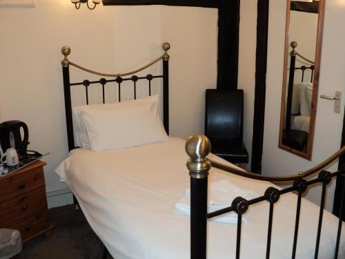 Фото Cornerstone B&b