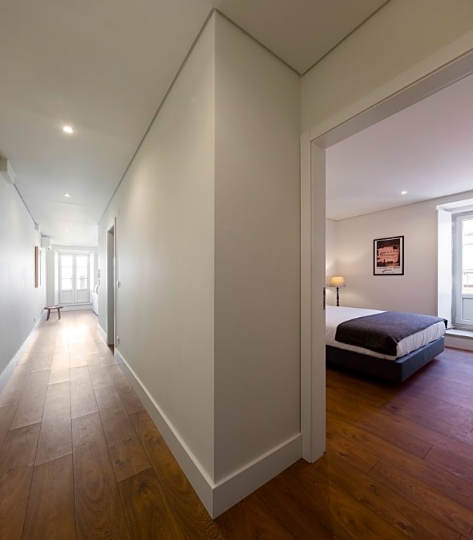 Фото Lisbon Serviced Apartments Bairro Alto