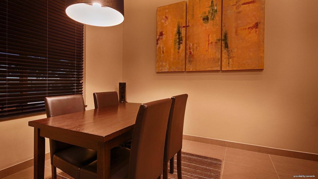 Фото Best Western Plus Lacey Inn & Suites